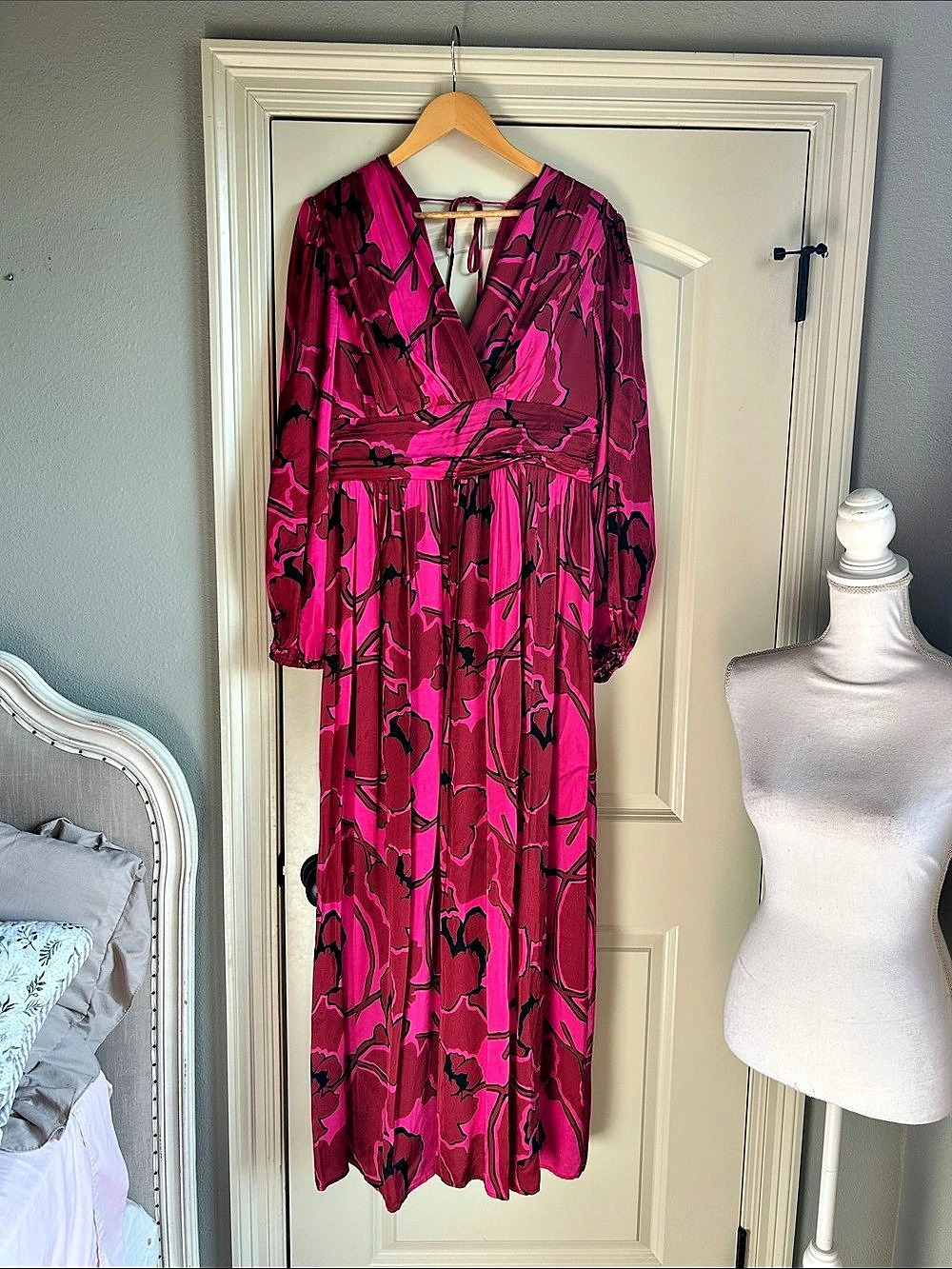 Alex Marie Abstract Print Maxi Dress Size 10 Like New